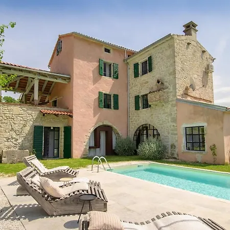 Mare - A Natural Paradise Near Motovun Villa